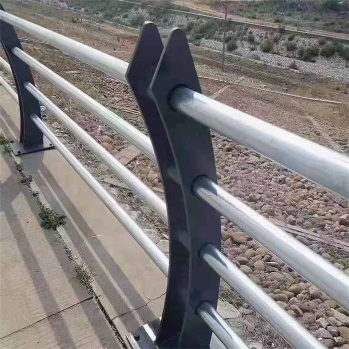 橋梁護欄